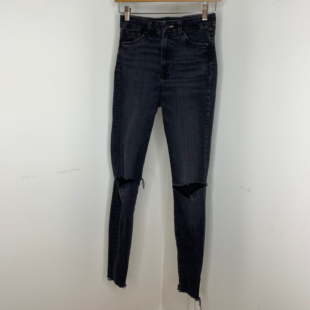 high waisted jeans